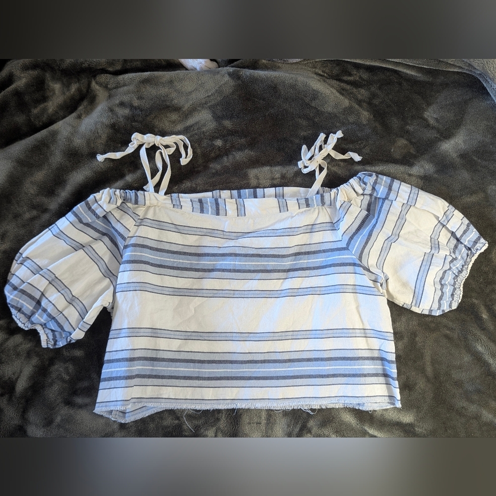 Lemlem Striped Off-Shoulder Crop Top excellent used cond. Medium Coastal beach - Picture 2 of 4
